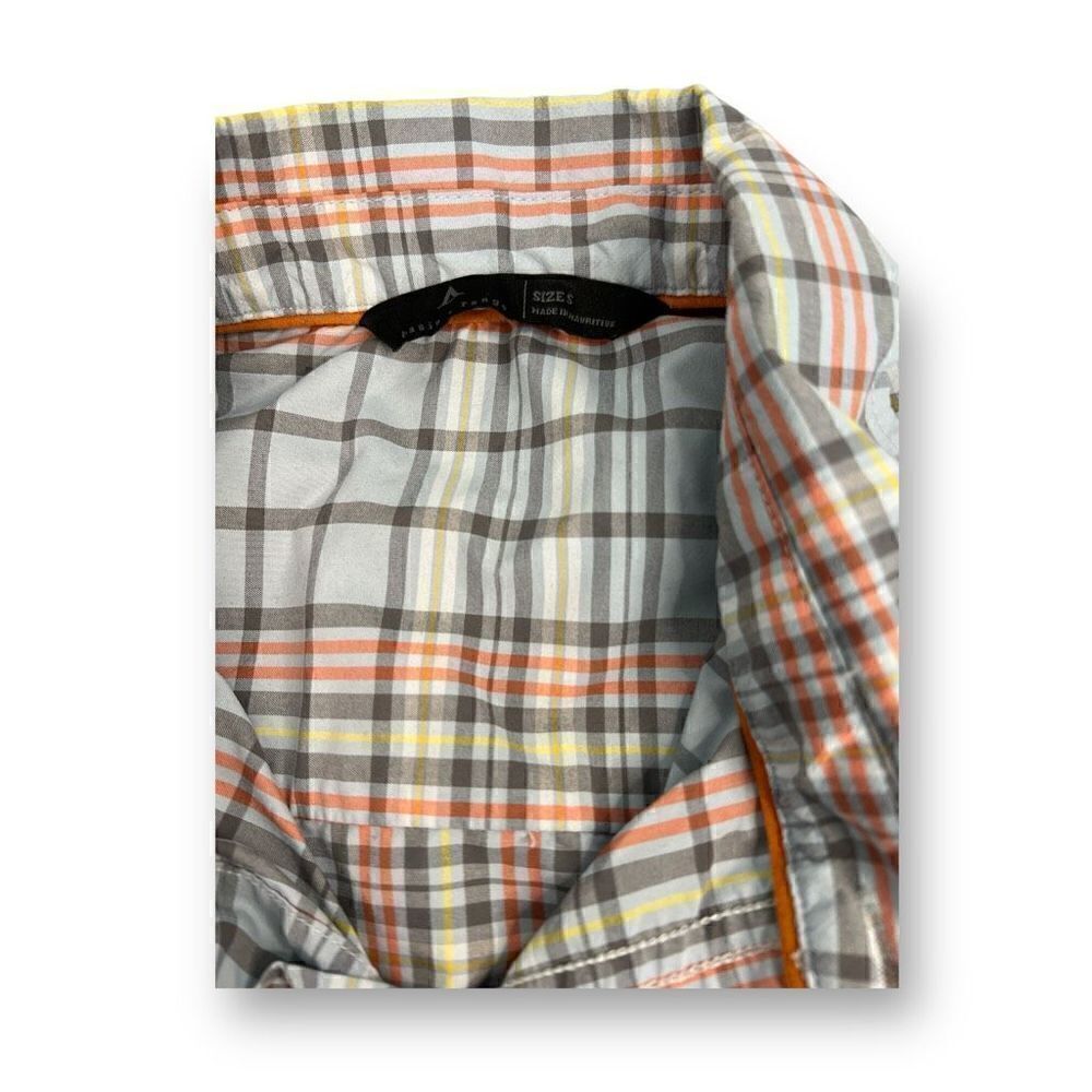 Basin And Range Button Front Shirt Size Small - Picture 5 of 5